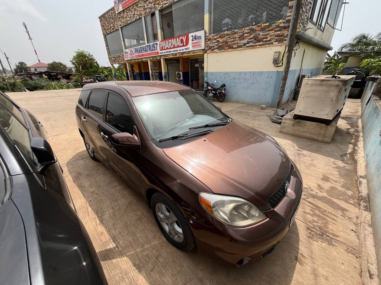 Toyota matrix  - Image 1